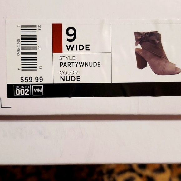 NIB Lauren Conrad Partywnude 9W Open Toe Booties - Picture 4 of 5